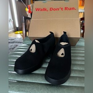 Camper Women's Black Slip-On Flats